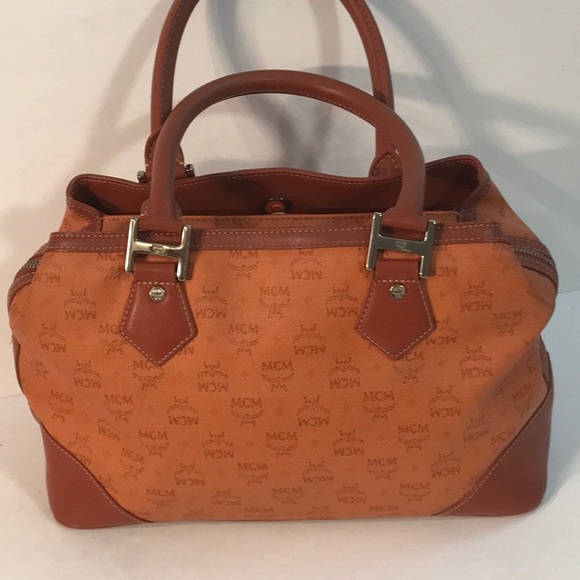 MCM DOCTOR STYLE SACHEL BAG - Picture 9 of 16